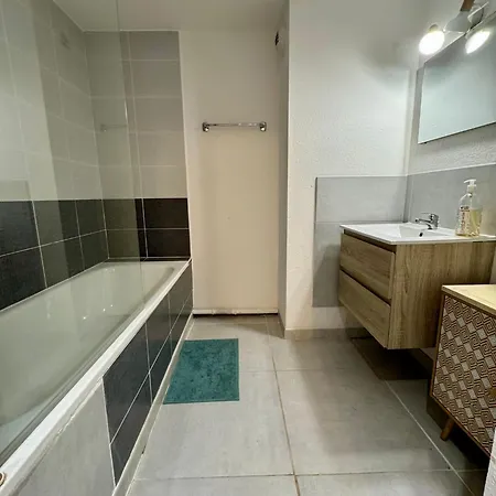 Apartament La Perle Du Port - 5pers - Histoire De Cles *