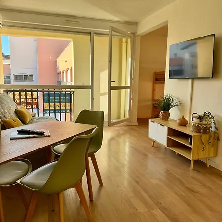 Apartment La Perle Du Port - 5pers - Histoire De Cles Agde